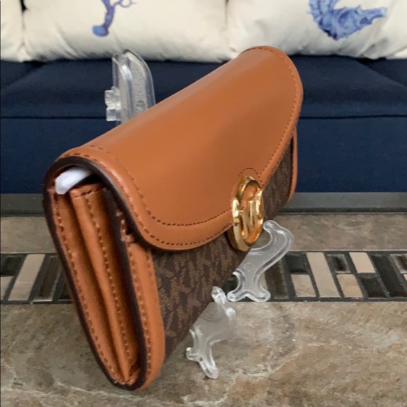 MICHAEL KORS FULTON LG FLP CONTINENTAL WALLET - Picture 2 of 15